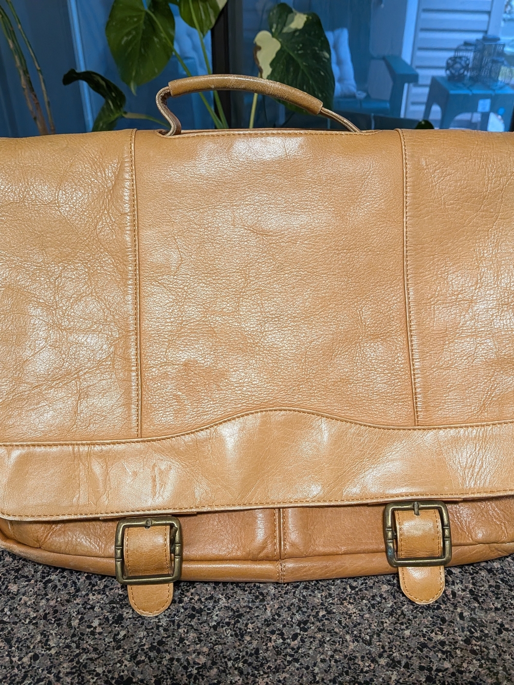 Classic Tan Leather Messenger Bag - Men's Briefcase
